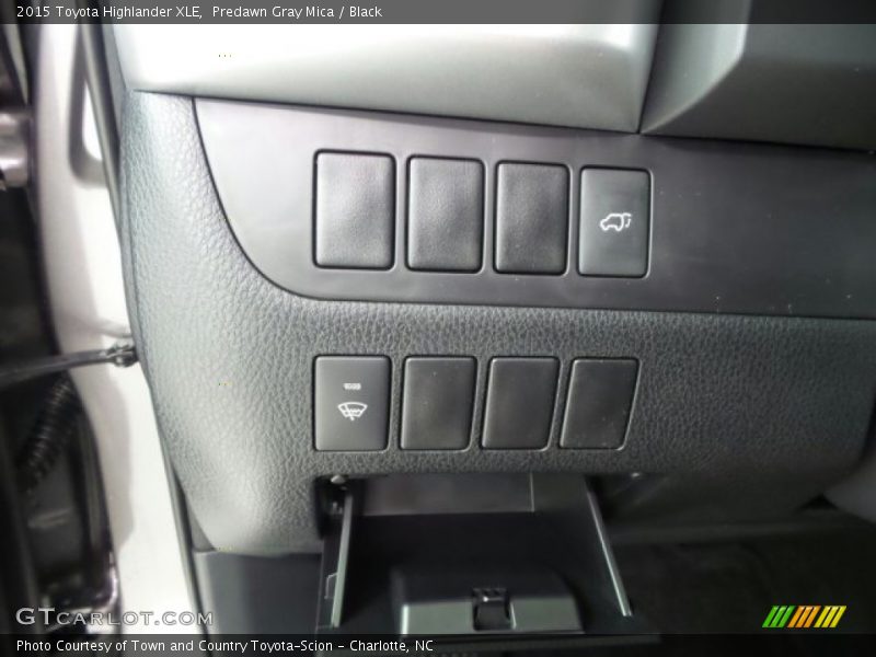 Predawn Gray Mica / Black 2015 Toyota Highlander XLE