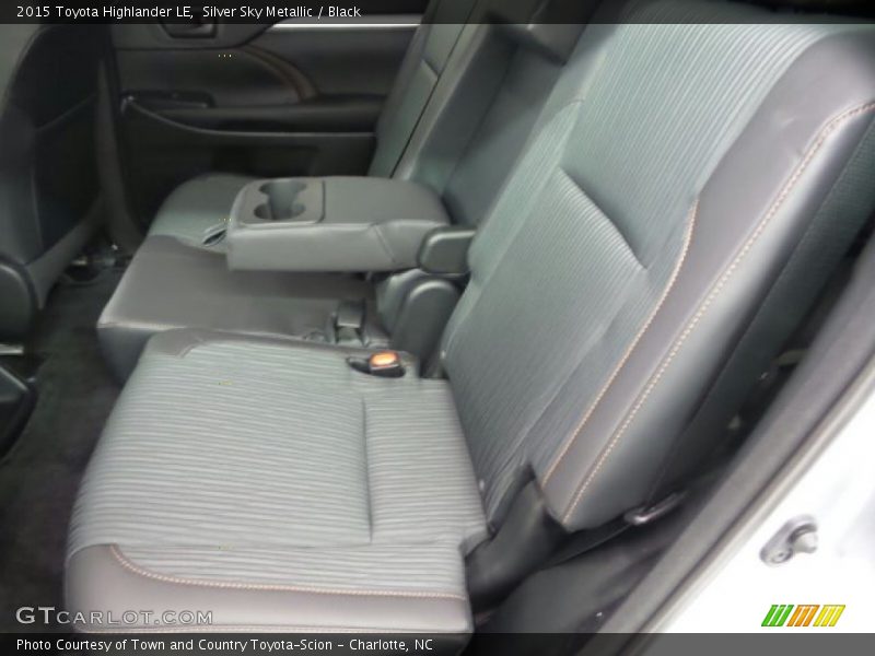 Silver Sky Metallic / Black 2015 Toyota Highlander LE