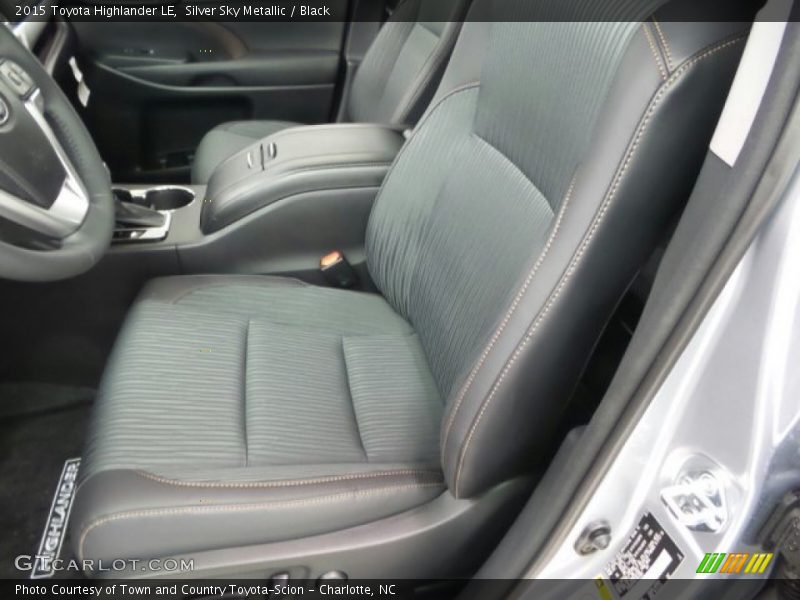 Silver Sky Metallic / Black 2015 Toyota Highlander LE