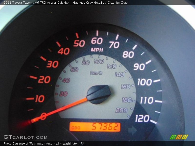 Magnetic Gray Metallic / Graphite Gray 2011 Toyota Tacoma V6 TRD Access Cab 4x4