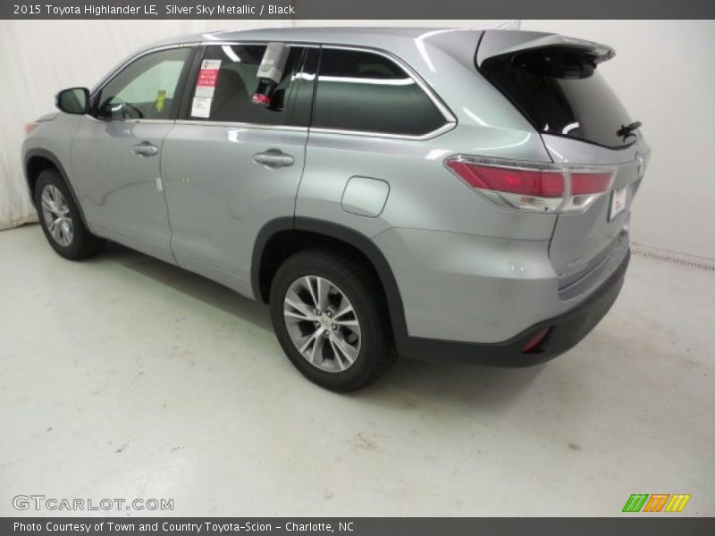 Silver Sky Metallic / Black 2015 Toyota Highlander LE