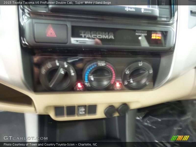 Super White / Sand Beige 2015 Toyota Tacoma V6 PreRunner Double Cab