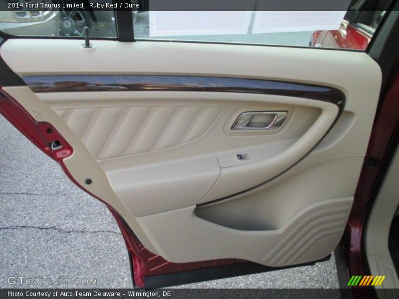 Ruby Red / Dune 2014 Ford Taurus Limited