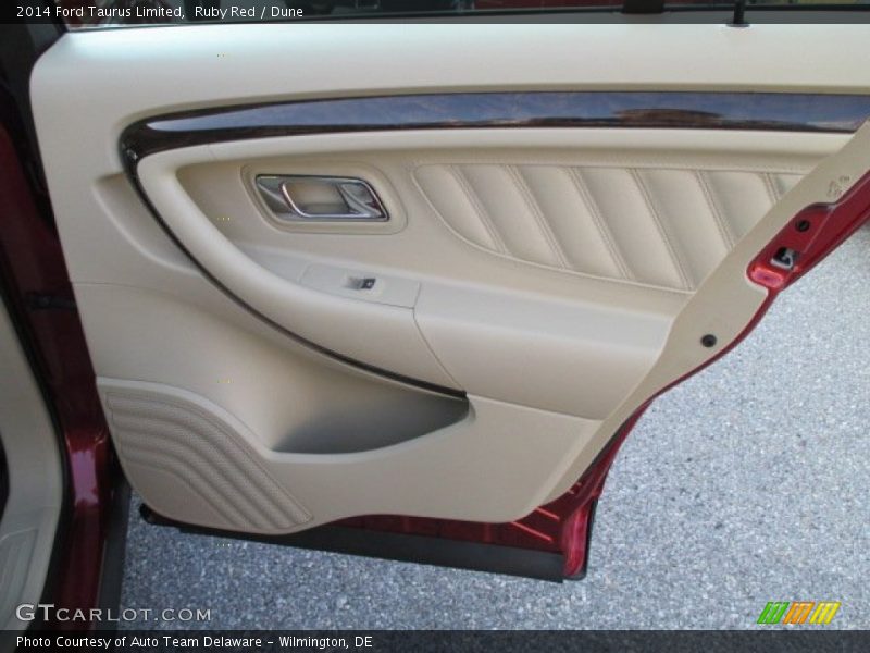 Ruby Red / Dune 2014 Ford Taurus Limited