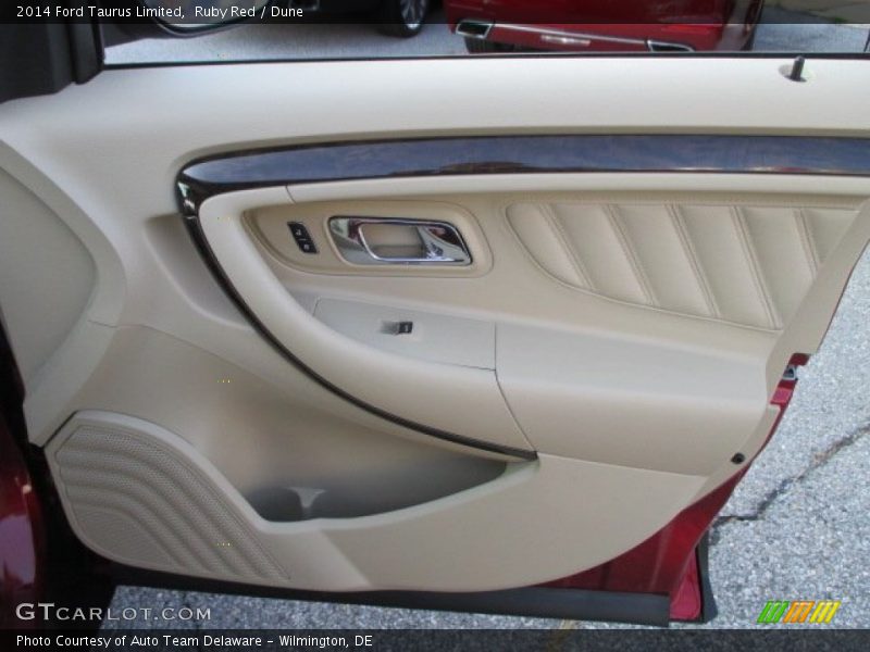 Ruby Red / Dune 2014 Ford Taurus Limited