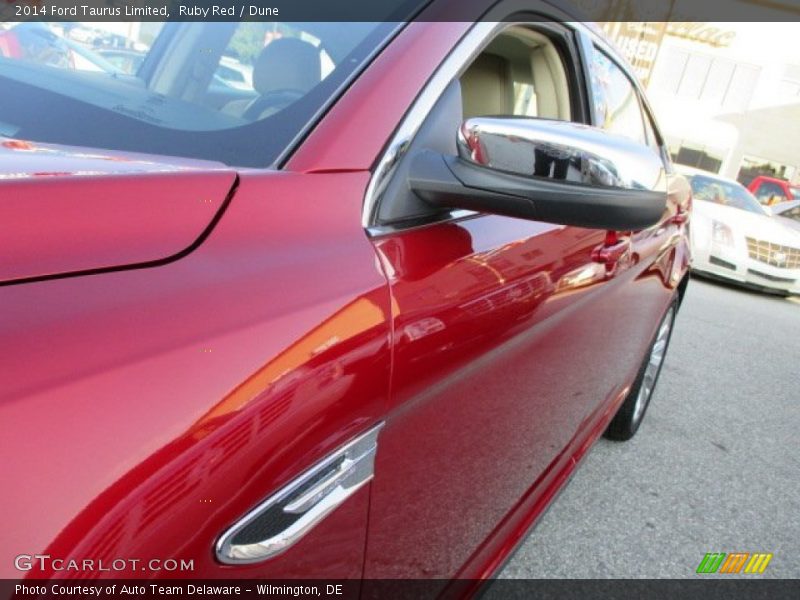 Ruby Red / Dune 2014 Ford Taurus Limited