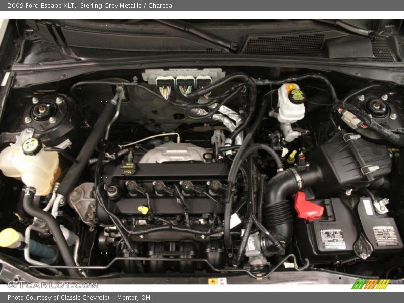 Sterling Grey Metallic / Charcoal 2009 Ford Escape XLT