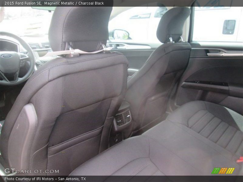 Magnetic Metallic / Charcoal Black 2015 Ford Fusion SE