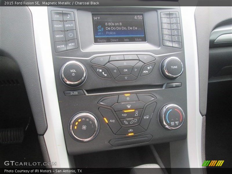 Magnetic Metallic / Charcoal Black 2015 Ford Fusion SE