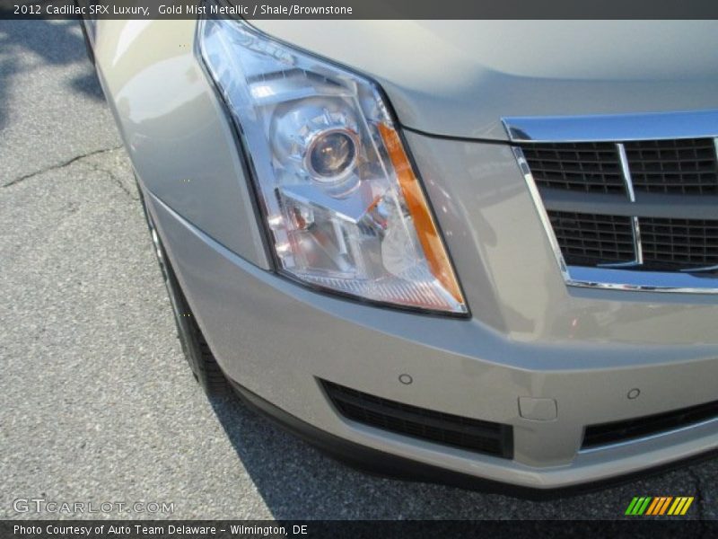 Gold Mist Metallic / Shale/Brownstone 2012 Cadillac SRX Luxury