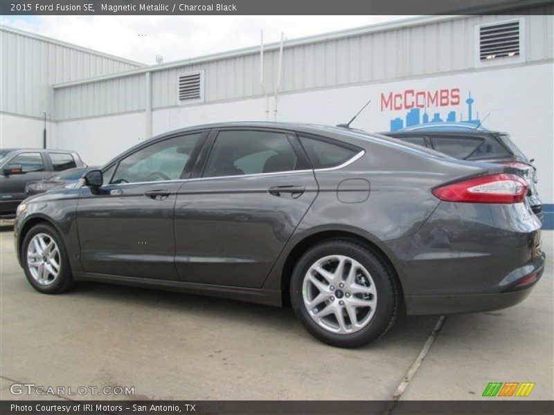 Magnetic Metallic / Charcoal Black 2015 Ford Fusion SE
