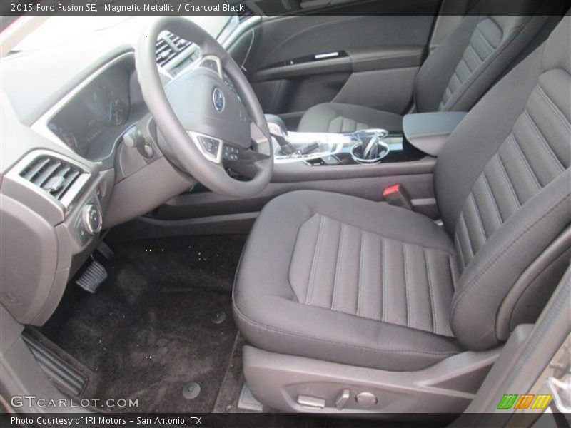 Magnetic Metallic / Charcoal Black 2015 Ford Fusion SE