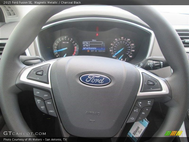 Magnetic Metallic / Charcoal Black 2015 Ford Fusion SE