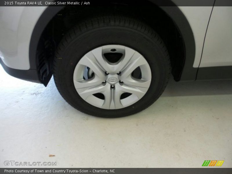 Classic Silver Metallic / Ash 2015 Toyota RAV4 LE