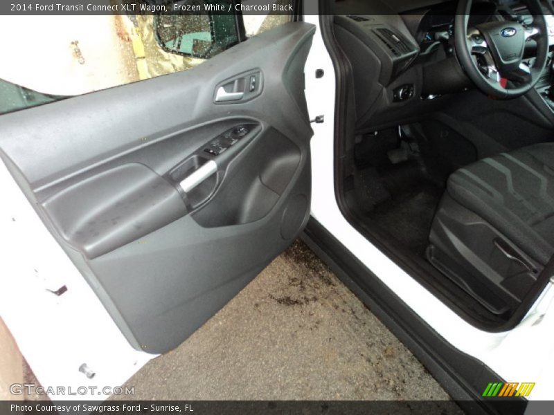 Frozen White / Charcoal Black 2014 Ford Transit Connect XLT Wagon