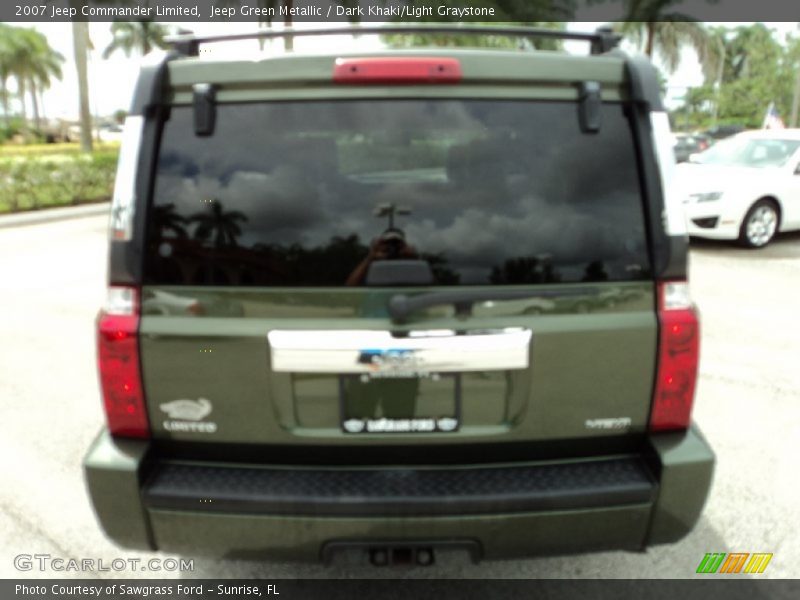Jeep Green Metallic / Dark Khaki/Light Graystone 2007 Jeep Commander Limited