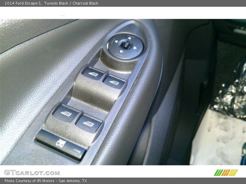 Tuxedo Black / Charcoal Black 2014 Ford Escape S