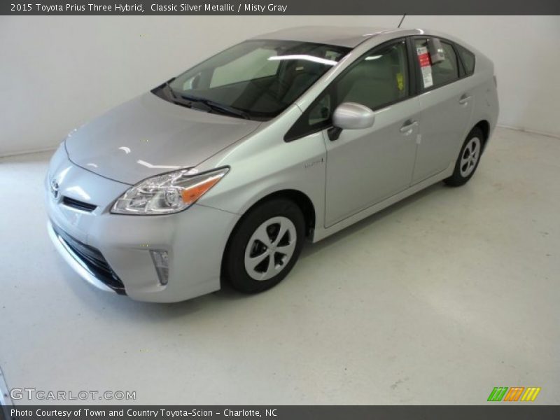 Front 3/4 View of 2015 Prius Three Hybrid