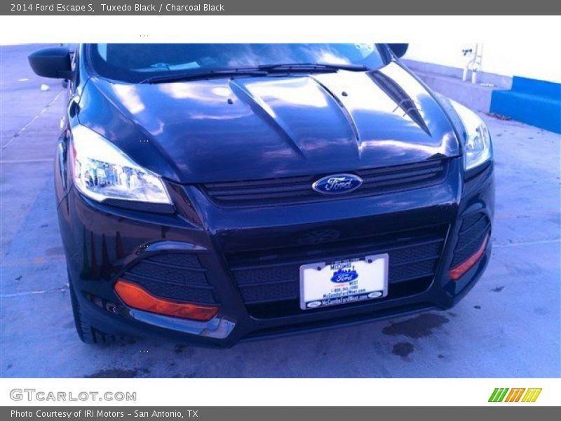 Tuxedo Black / Charcoal Black 2014 Ford Escape S