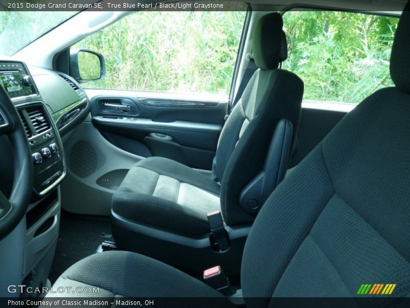 True Blue Pearl / Black/Light Graystone 2015 Dodge Grand Caravan SE