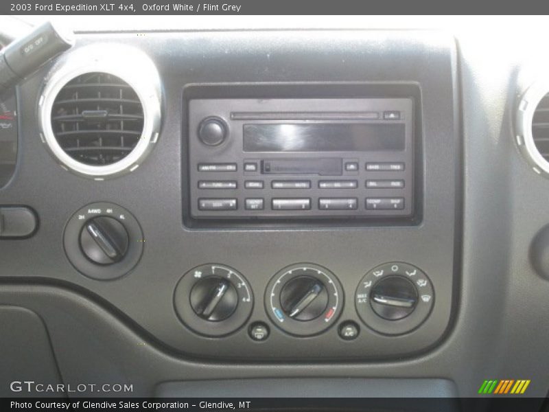 Oxford White / Flint Grey 2003 Ford Expedition XLT 4x4
