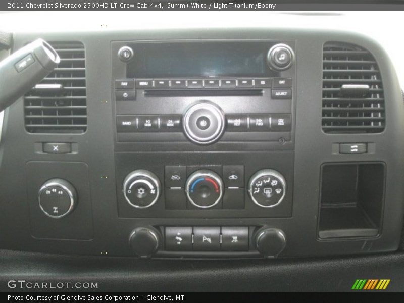 Summit White / Light Titanium/Ebony 2011 Chevrolet Silverado 2500HD LT Crew Cab 4x4