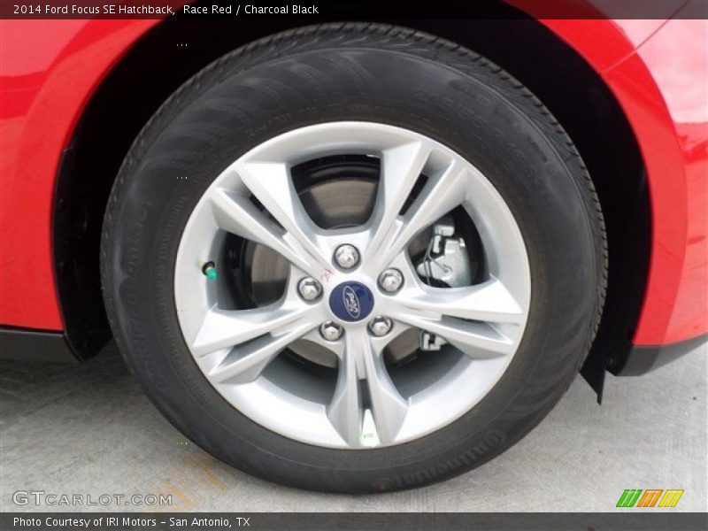 Race Red / Charcoal Black 2014 Ford Focus SE Hatchback