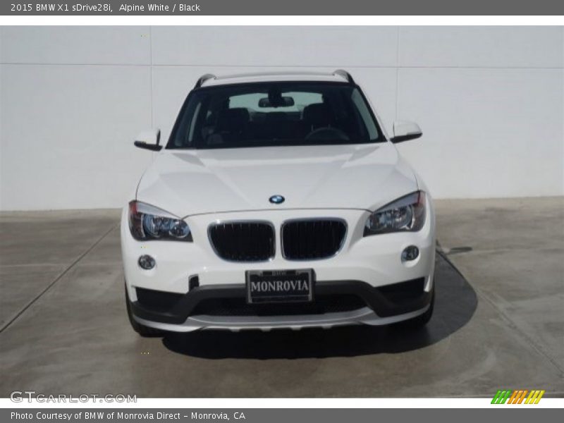 Alpine White / Black 2015 BMW X1 sDrive28i