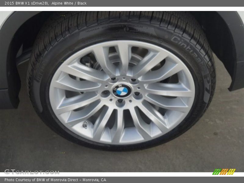 Alpine White / Black 2015 BMW X1 sDrive28i