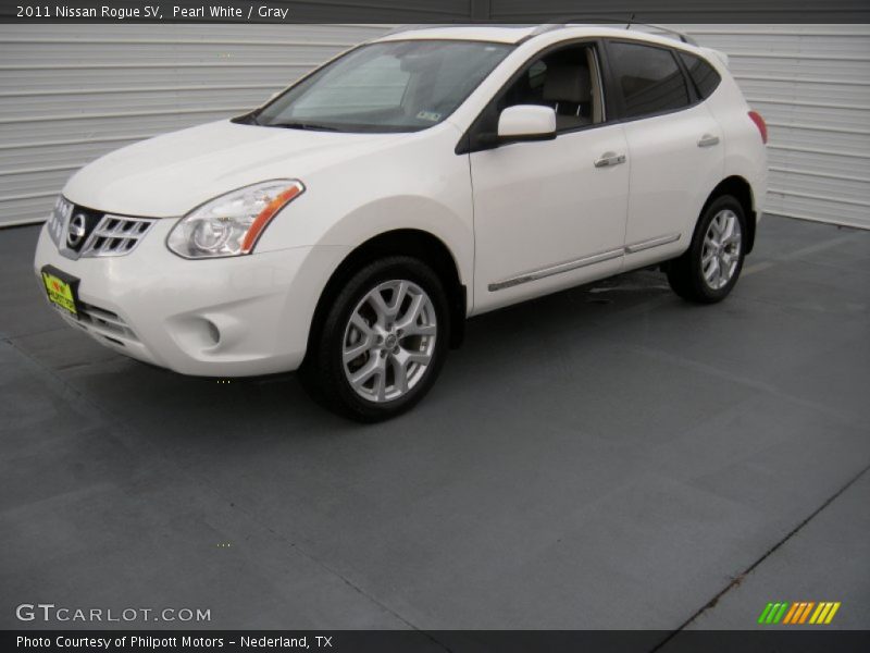 Pearl White / Gray 2011 Nissan Rogue SV