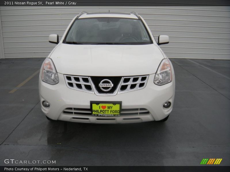Pearl White / Gray 2011 Nissan Rogue SV