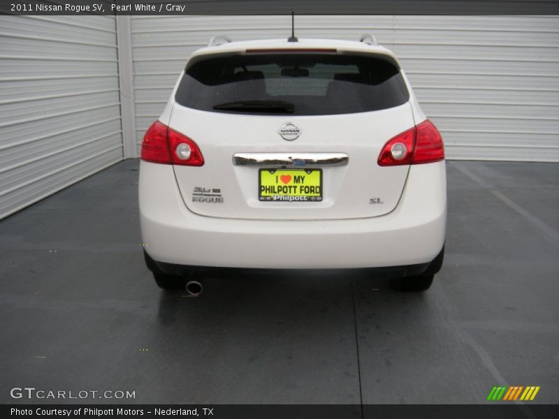 Pearl White / Gray 2011 Nissan Rogue SV