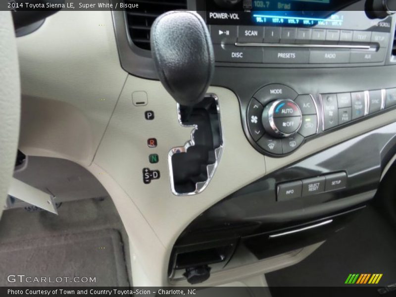 Super White / Bisque 2014 Toyota Sienna LE