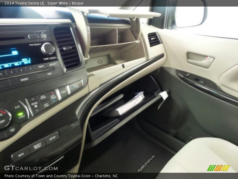 Super White / Bisque 2014 Toyota Sienna LE