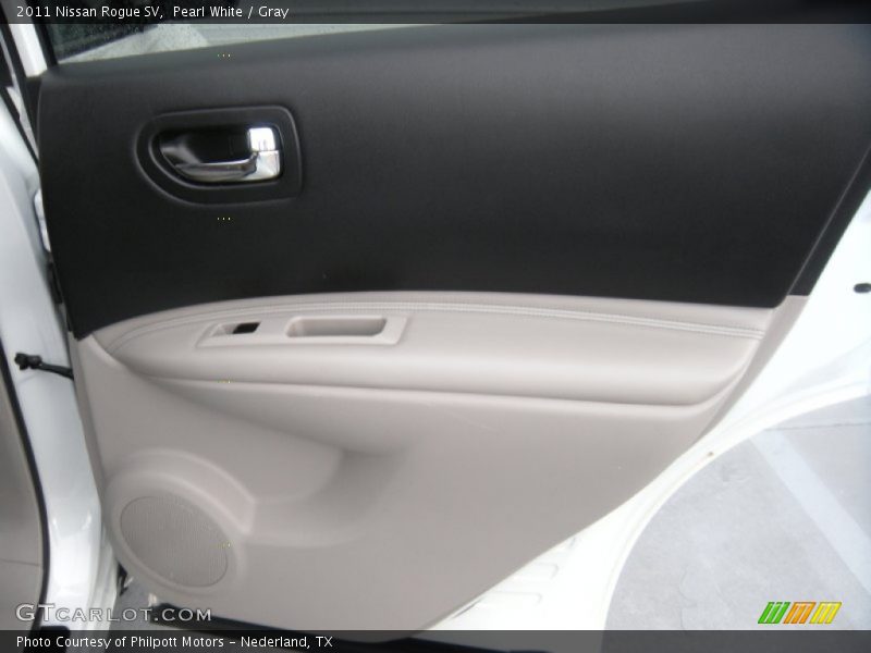Pearl White / Gray 2011 Nissan Rogue SV