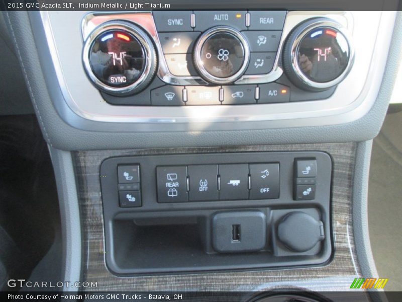 Iridium Metallic / Light Titanium 2015 GMC Acadia SLT
