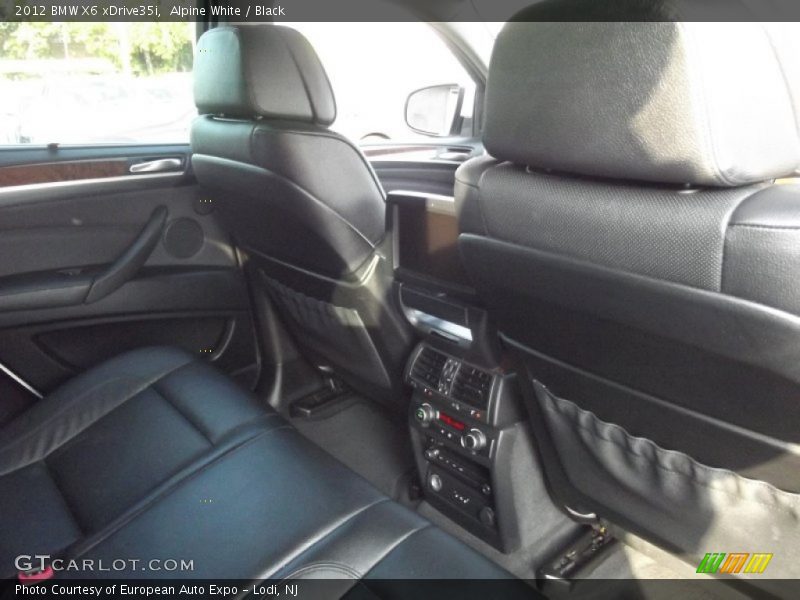 Alpine White / Black 2012 BMW X6 xDrive35i