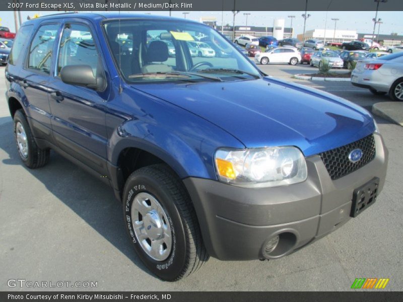 Front 3/4 View of 2007 Escape XLS