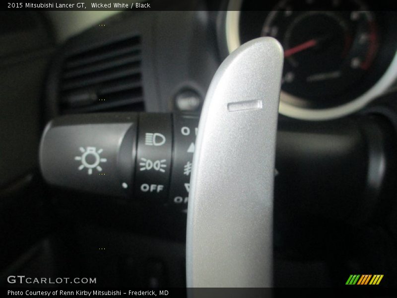 Wicked White / Black 2015 Mitsubishi Lancer GT