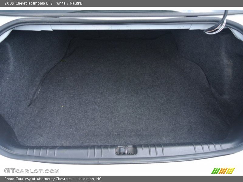 White / Neutral 2009 Chevrolet Impala LTZ