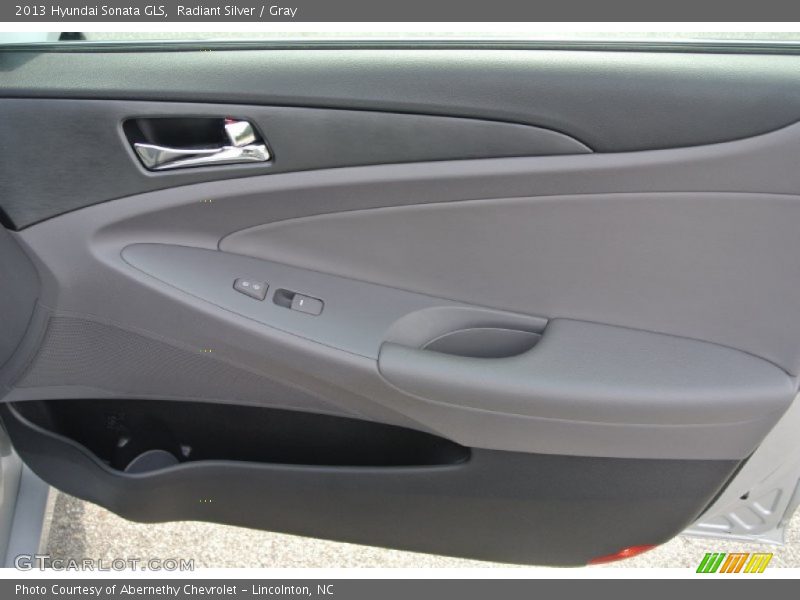 Radiant Silver / Gray 2013 Hyundai Sonata GLS