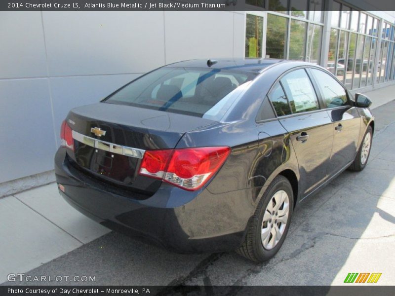 Atlantis Blue Metallic / Jet Black/Medium Titanium 2014 Chevrolet Cruze LS