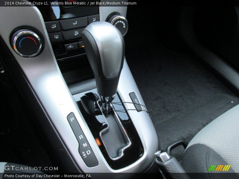 Atlantis Blue Metallic / Jet Black/Medium Titanium 2014 Chevrolet Cruze LS