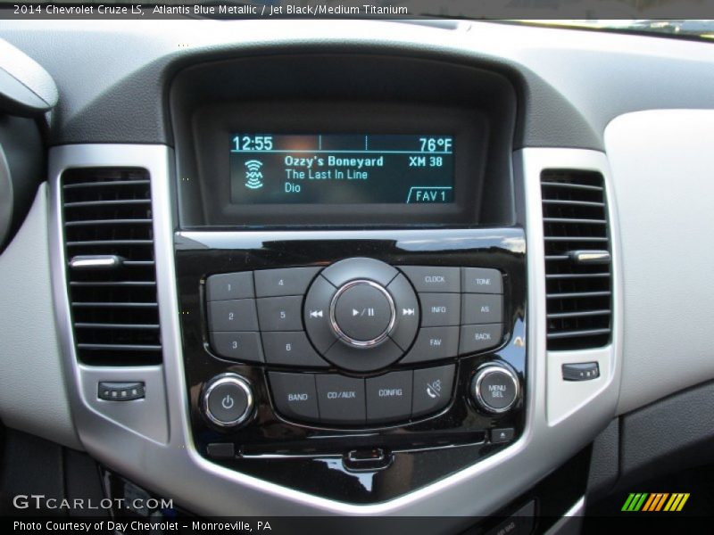 Atlantis Blue Metallic / Jet Black/Medium Titanium 2014 Chevrolet Cruze LS