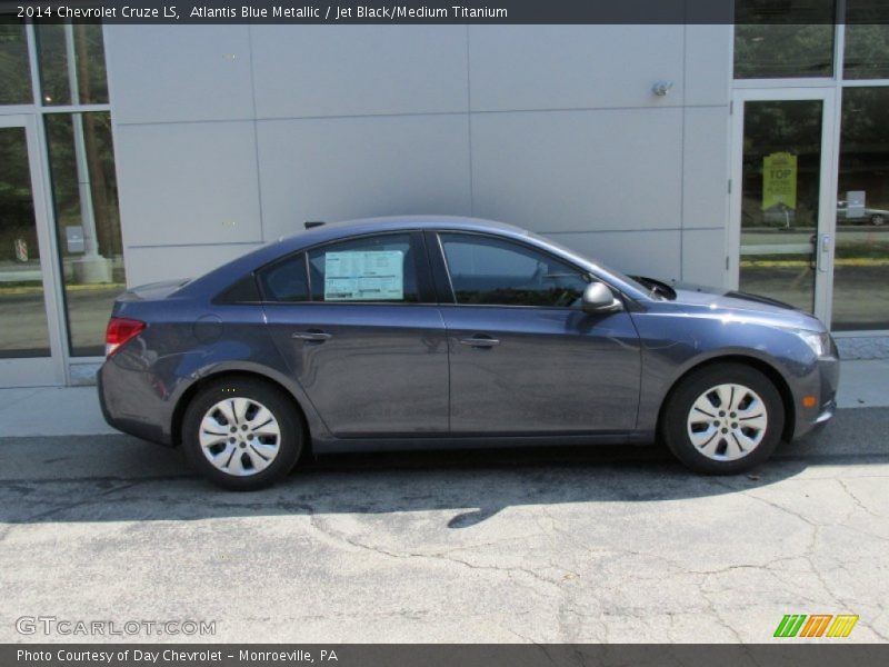 Atlantis Blue Metallic / Jet Black/Medium Titanium 2014 Chevrolet Cruze LS