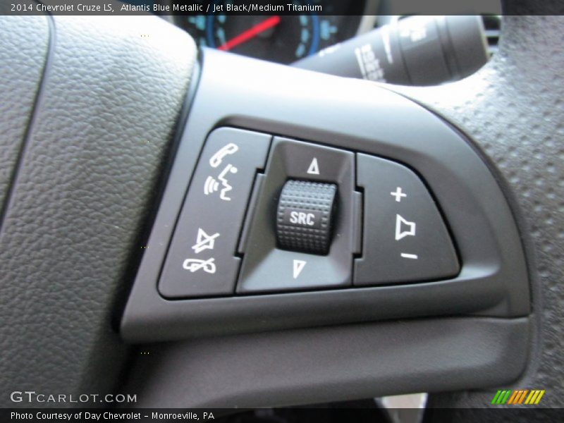 Atlantis Blue Metallic / Jet Black/Medium Titanium 2014 Chevrolet Cruze LS
