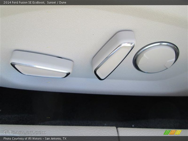 Sunset / Dune 2014 Ford Fusion SE EcoBoost