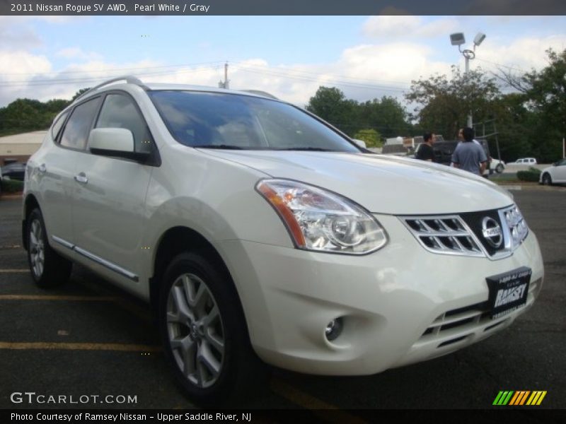 Pearl White / Gray 2011 Nissan Rogue SV AWD