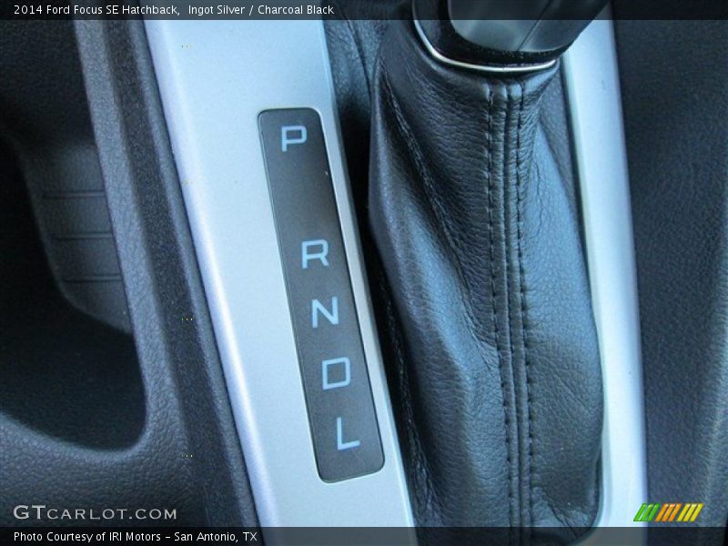 Ingot Silver / Charcoal Black 2014 Ford Focus SE Hatchback