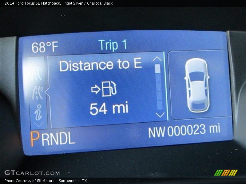 Ingot Silver / Charcoal Black 2014 Ford Focus SE Hatchback